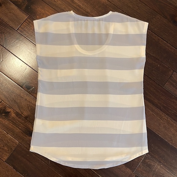 CLUB MONACO 100% Silk Shirt - Picture 2 of 6